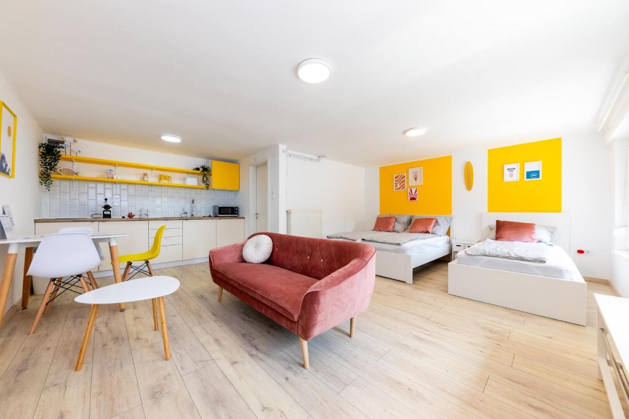 Balaton Wave Apartments Balatonalmádi Екстериор снимка