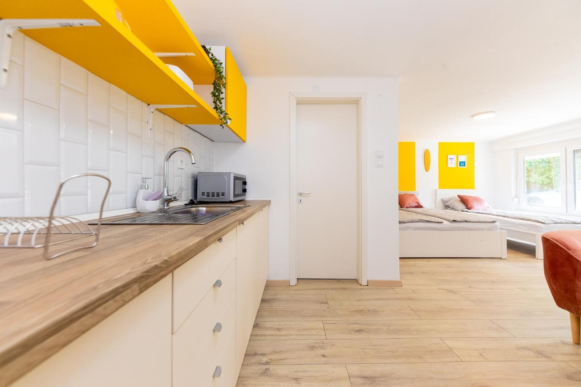 Balaton Wave Apartments Balatonalmádi Екстериор снимка